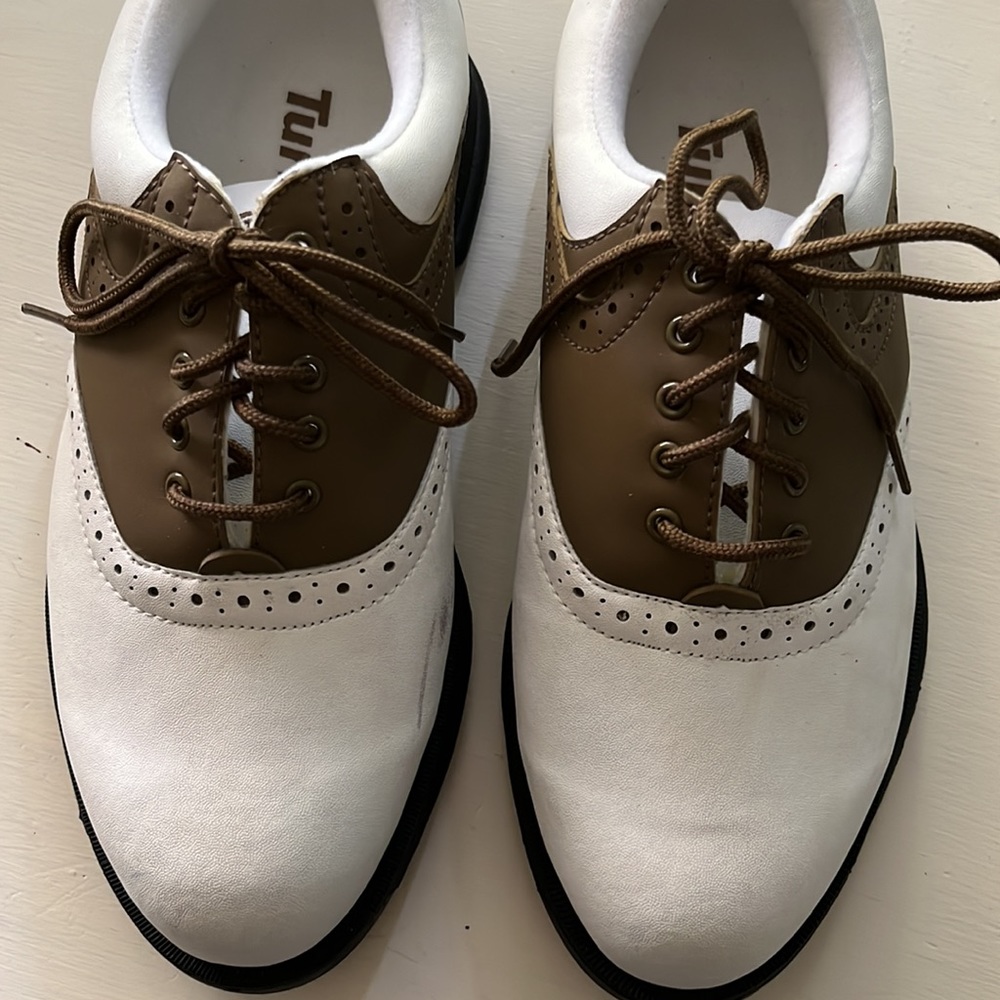 NEW GOLF CLEATS/SHOES TURNTEC MENS SIZE 9.5 WHITE/BROWN